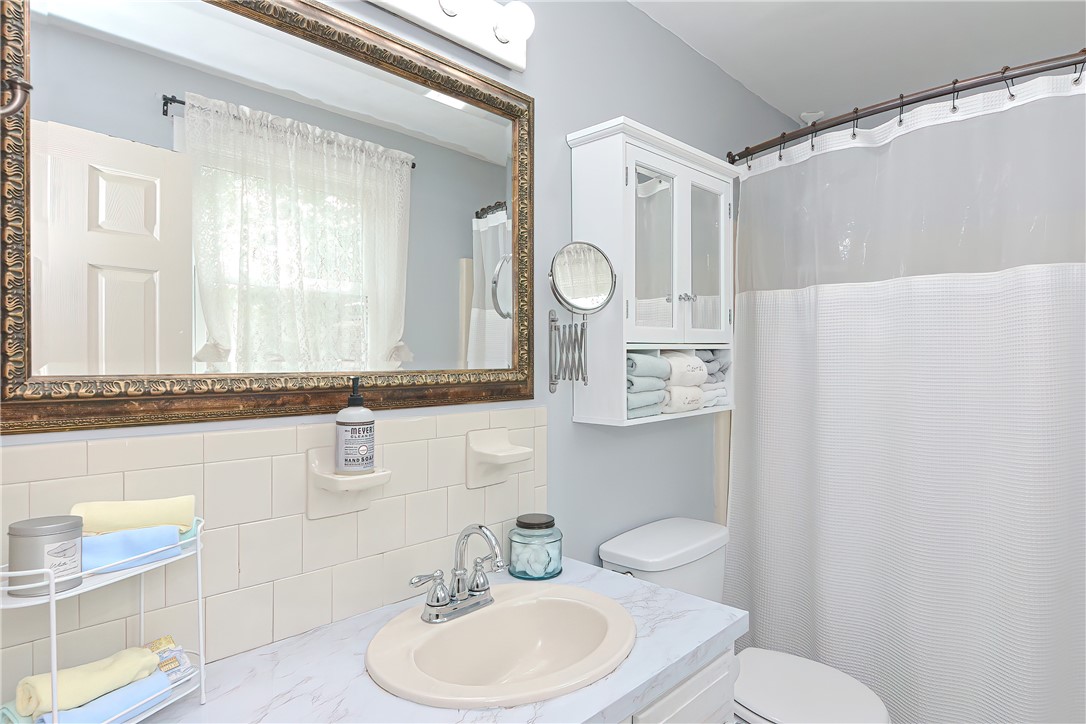 267 Deer Run Road Tiverton, RI 02878 - Photo 34 of 50
