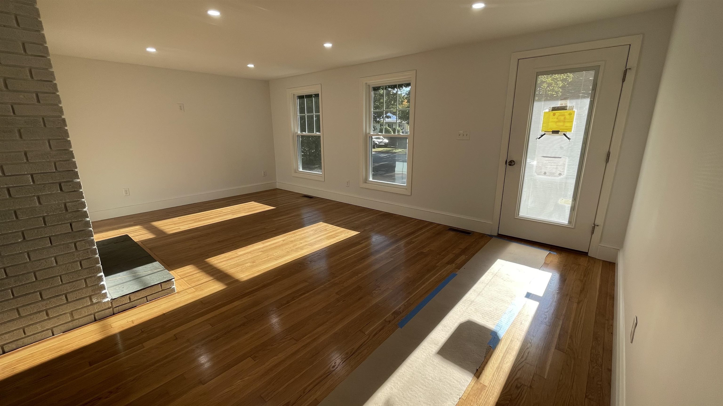 4 Mulberry Road Salem, NH 03079 - Photo 18 of 33