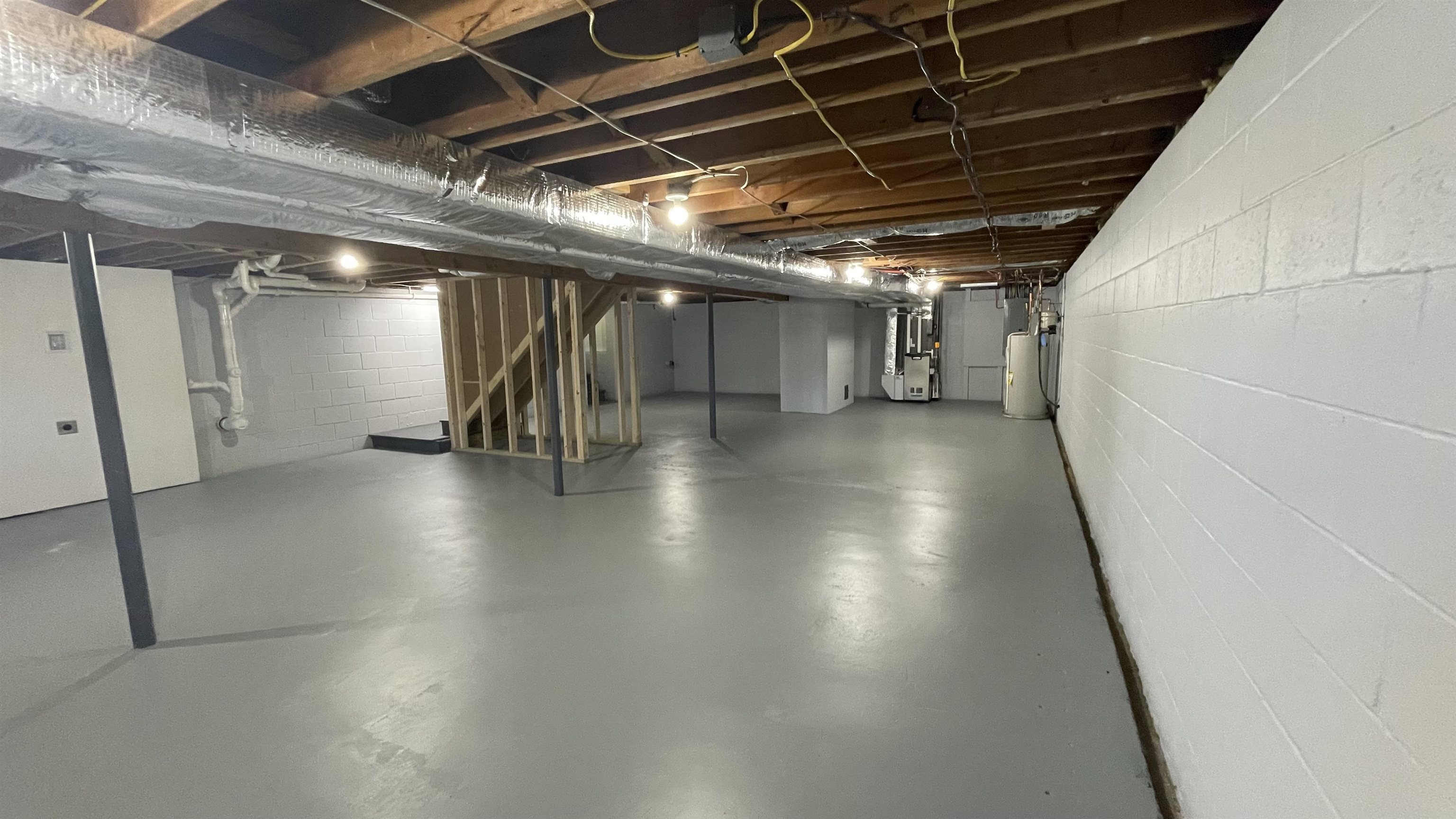 4 Mulberry Road Salem, NH 03079 - Photo 27 of 33