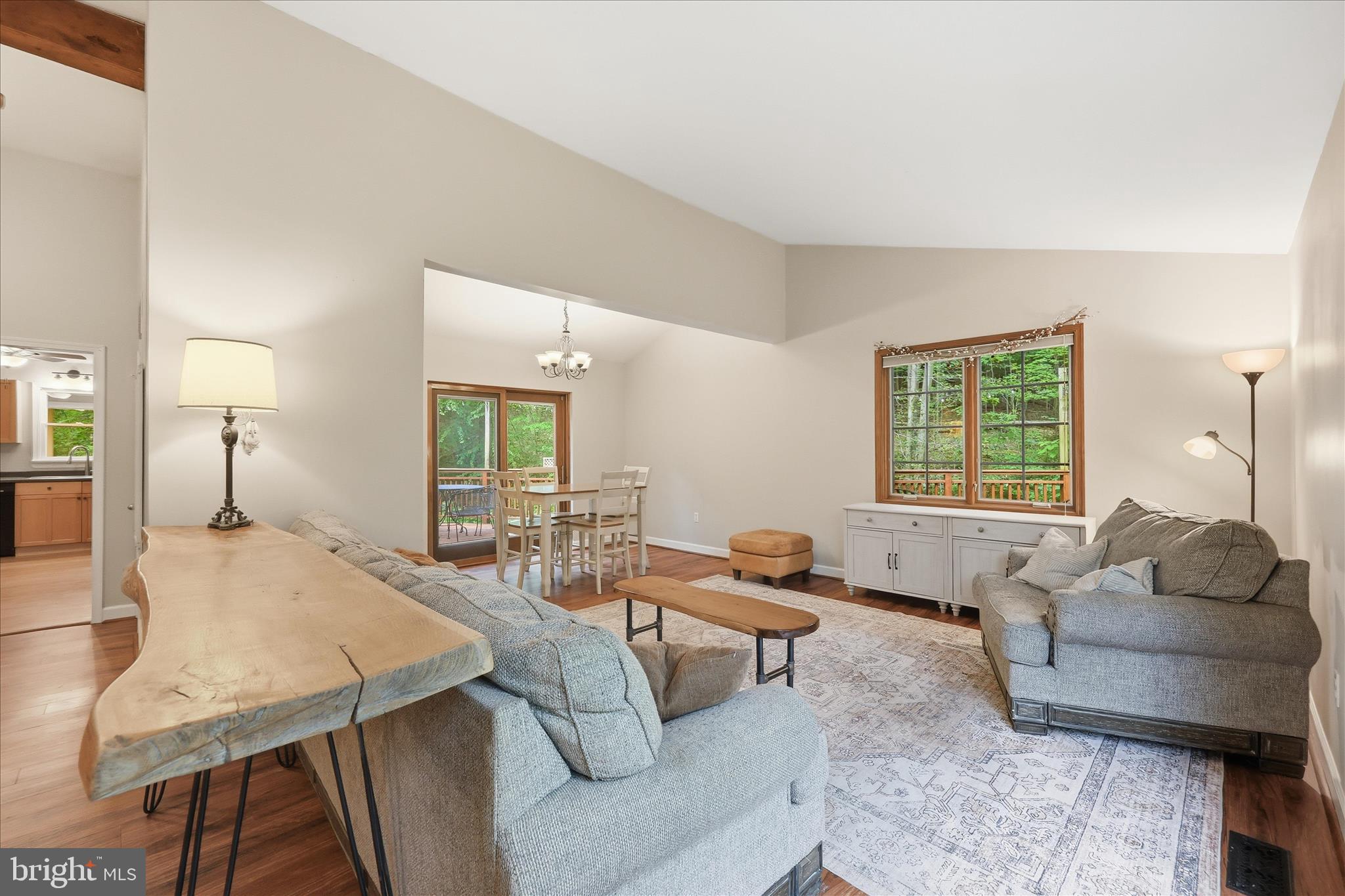 12870 Hayes Road Myersville, MD 21773 - Photo 8 of 50 12870 HAYES RD