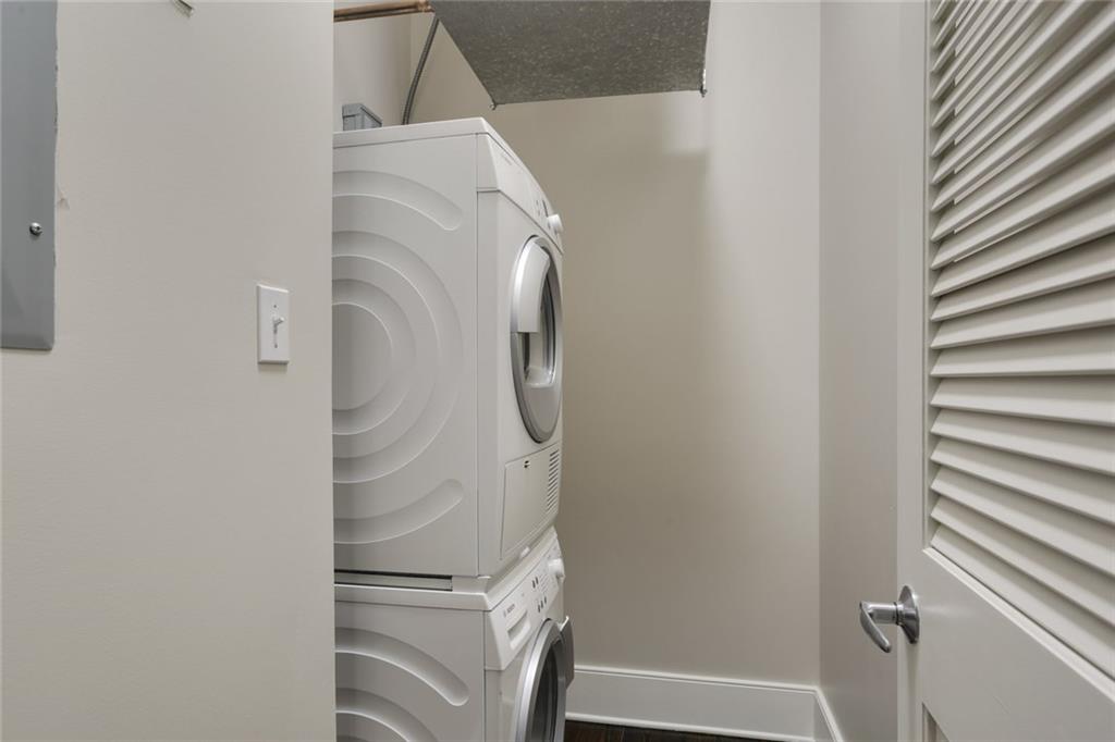 220 Decatur Street, Unit 201 New Orleans, LA 70130 - Photo 11 of 12 Gallery Image 11