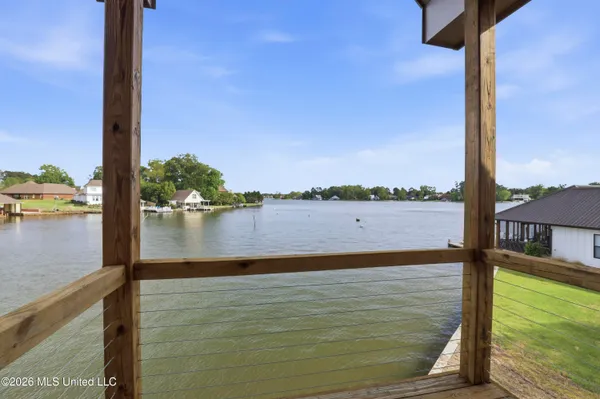 $385,000 | 199 Harbor View Drive, Madison, MS 39110