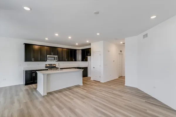 $371,200 | 25435 West Alabaster Circle, Plainfield, IL 60544