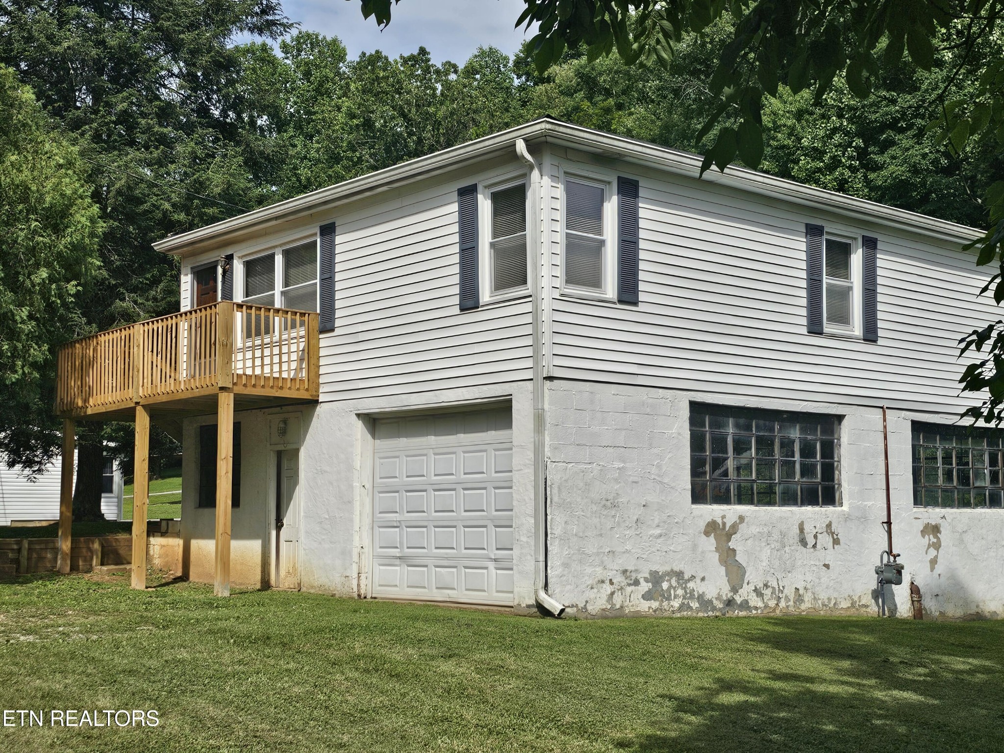1345 Blockhouse Valley Road Clinton, TN 37716 - Photo 3 of 50 Gallery Image 3