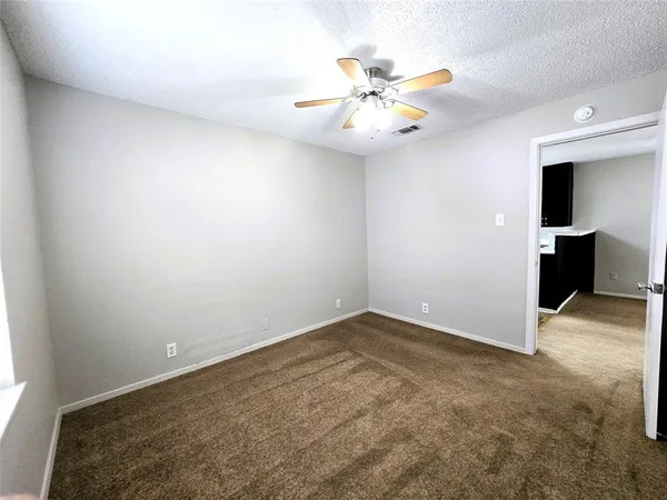 $1,500 | 712 Narrow Street, Weatherford, TX 76086
