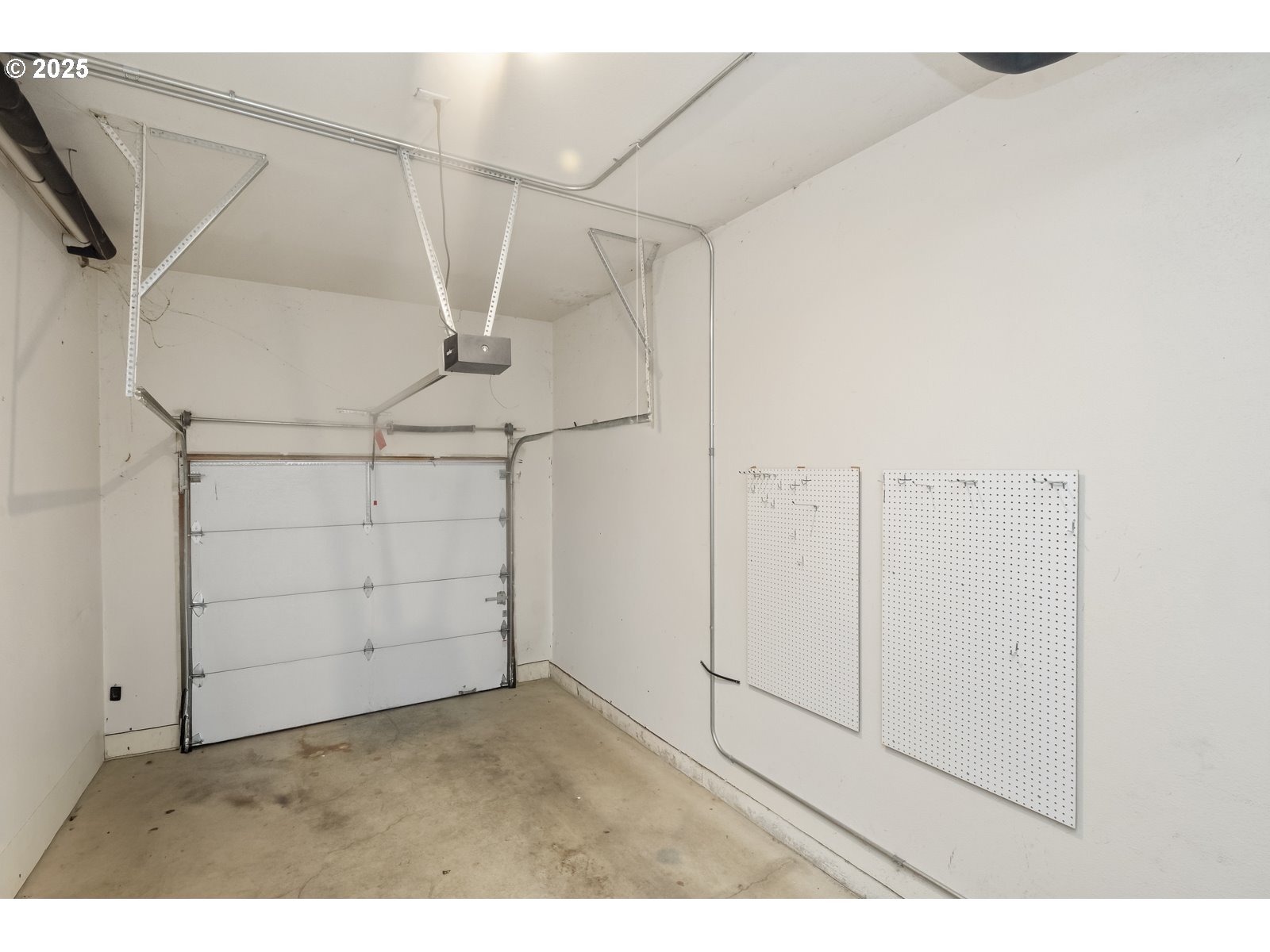 8318 North Edison Street Portland, OR 97203 - Photo 27 of 33 Gallery Image 27
