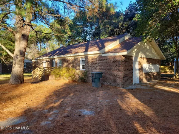 $1,500 | 557 Circle Drive, Greenville, NC 27858