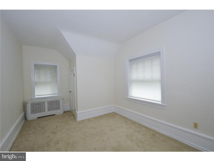 6436 Sherwood Road Philadelphia, PA 19151 - Photo 19 of 23 Gallery Image 19