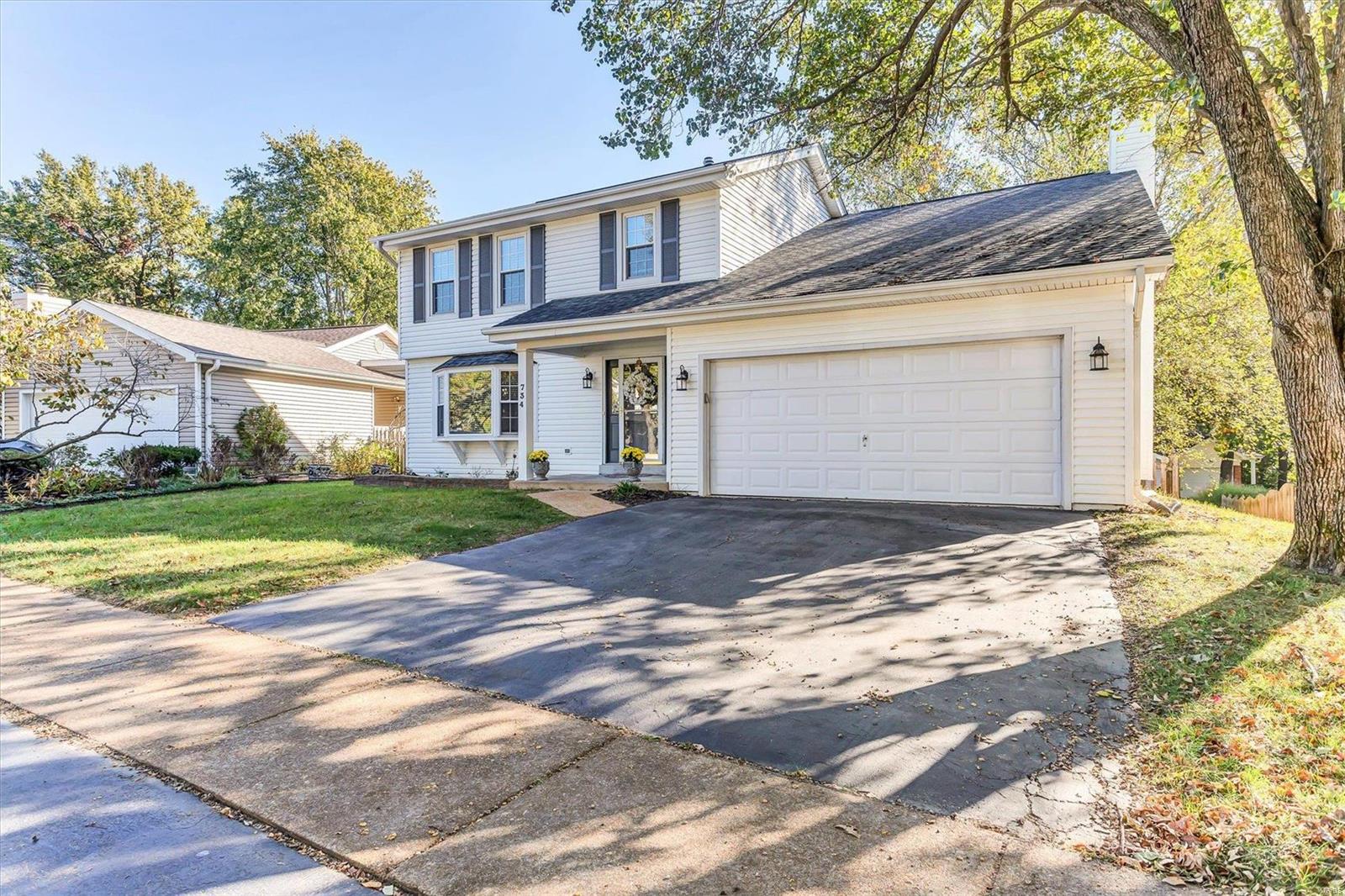 734 Auber Ridge Court Ballwin, MO 63011 - Photo 3 of 51 Gallery Image 3