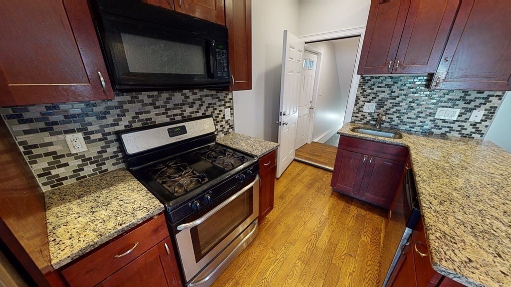 27 Chestnut Avenue, Unit 1 Boston, MA 02130 - Photo 2 of 39