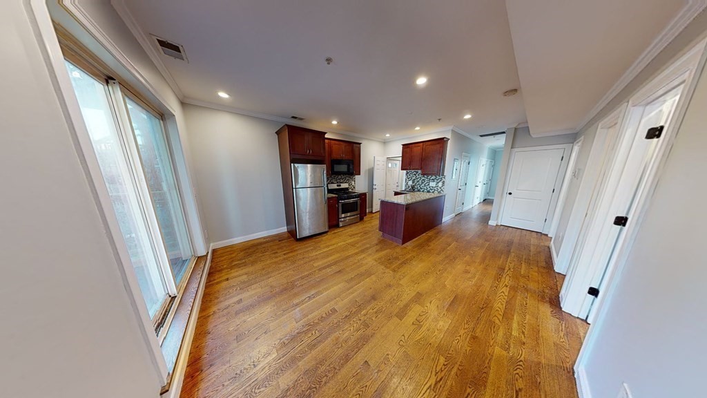 27 Chestnut Avenue, Unit 1 Boston, MA 02130 - Photo 7 of 39