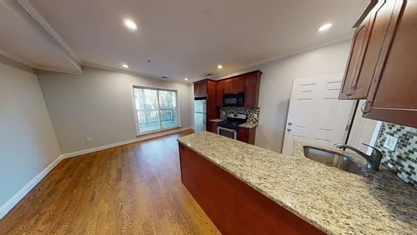 $4,700 | 27 Chestnut Avenue, Unit 1, Boston, MA 02130