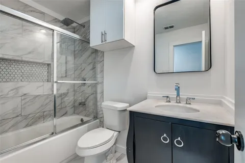 $389,000 | 8507 Baumgarten Drive, Dallas, TX 75228