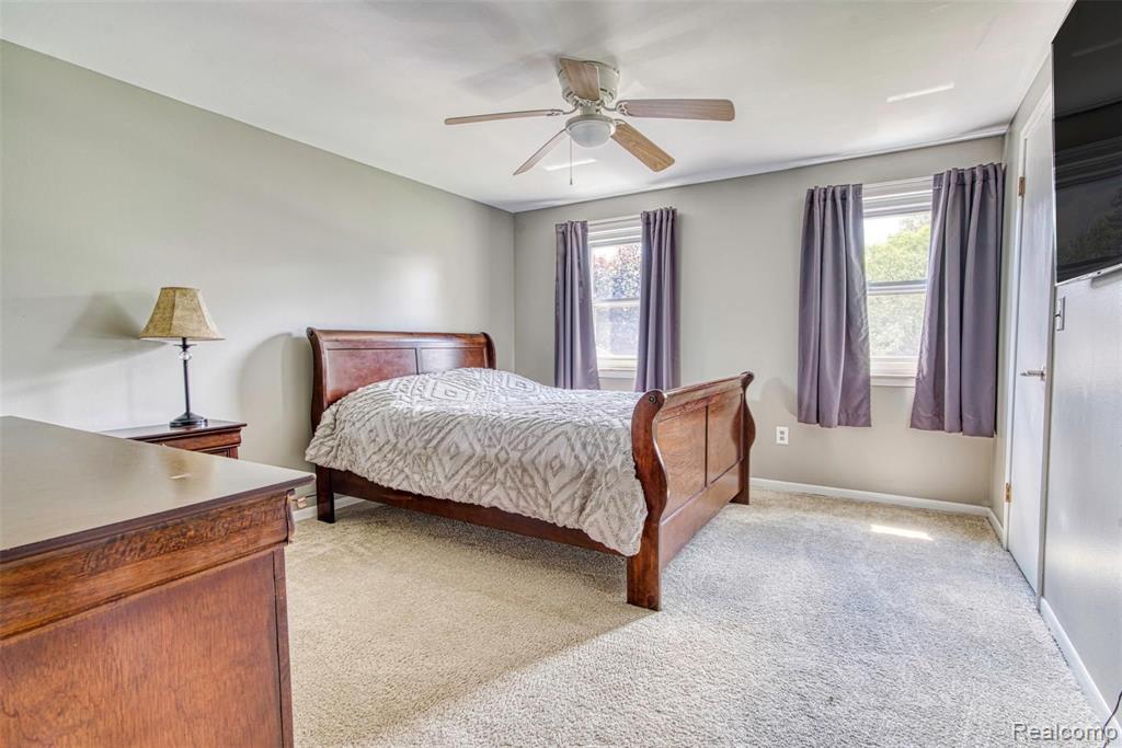 949 Homestead Court Rochester Hills, MI 48309 - Photo 28 of 39