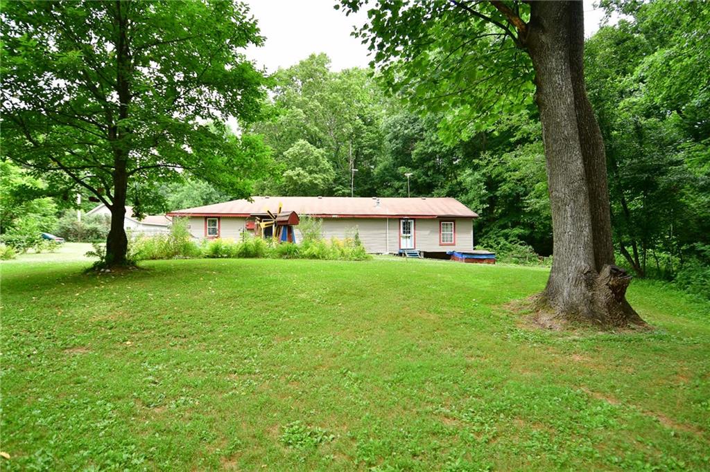 3565 Pitkin Road Martinsville, IN 46151 - Photo 3 of 32 Gallery Image 3