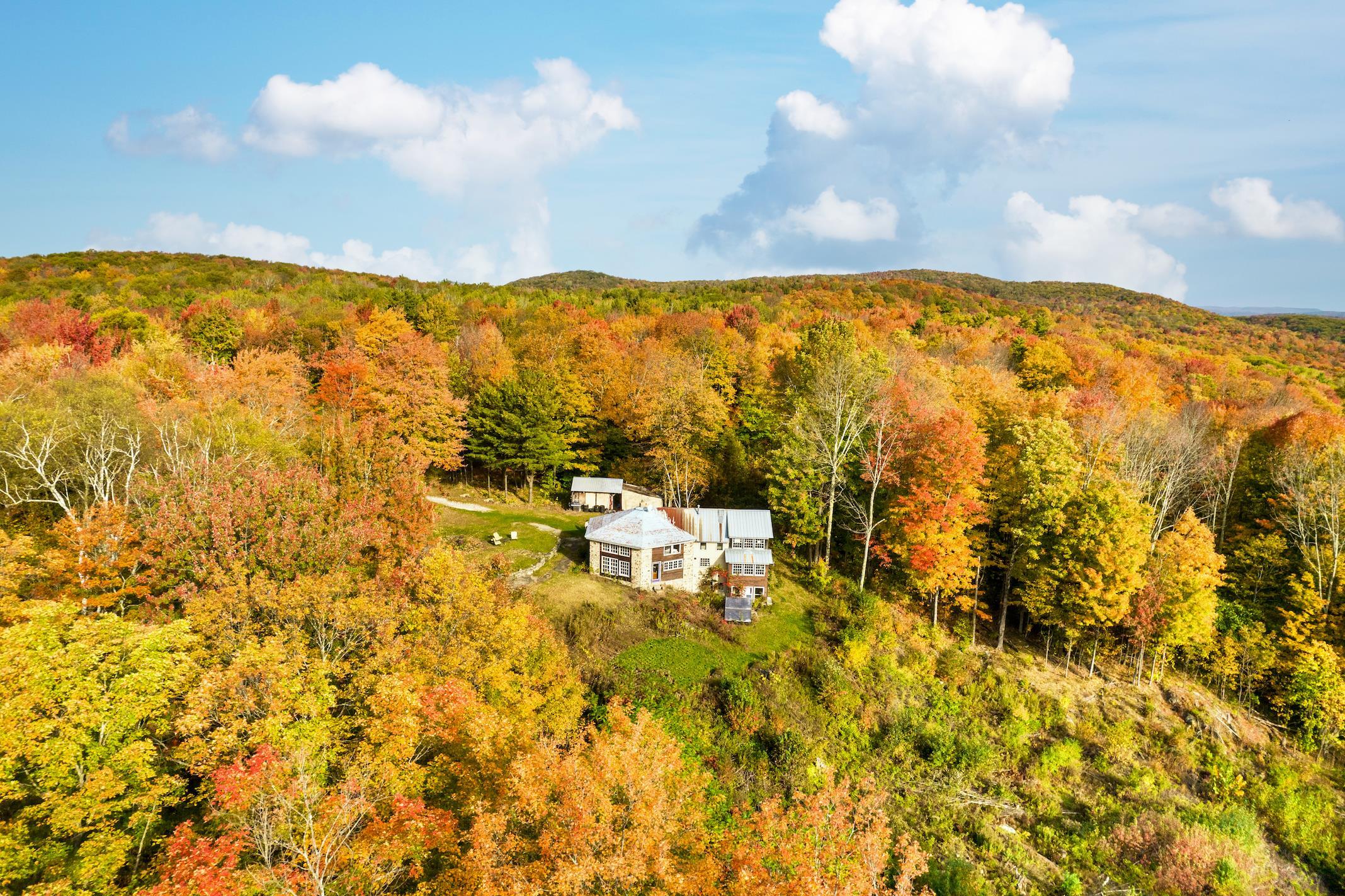 100 Devino Road Milton, VT 05468 - Photo 2 of 33 Gallery Image 2