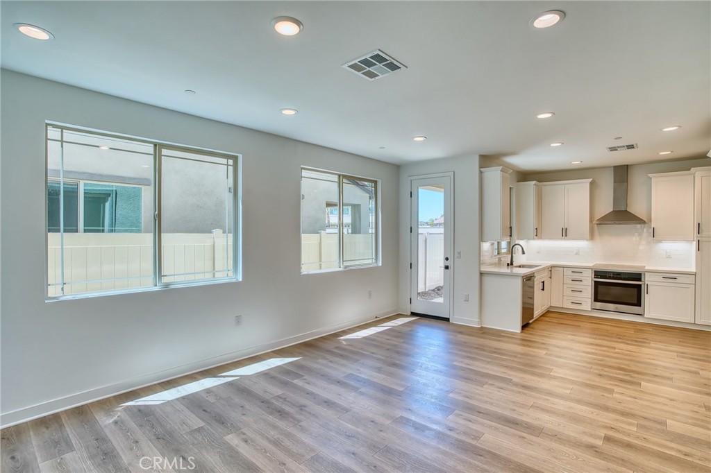 29515 Vernal Road Menifee, CA 92586 - Photo 3 of 11