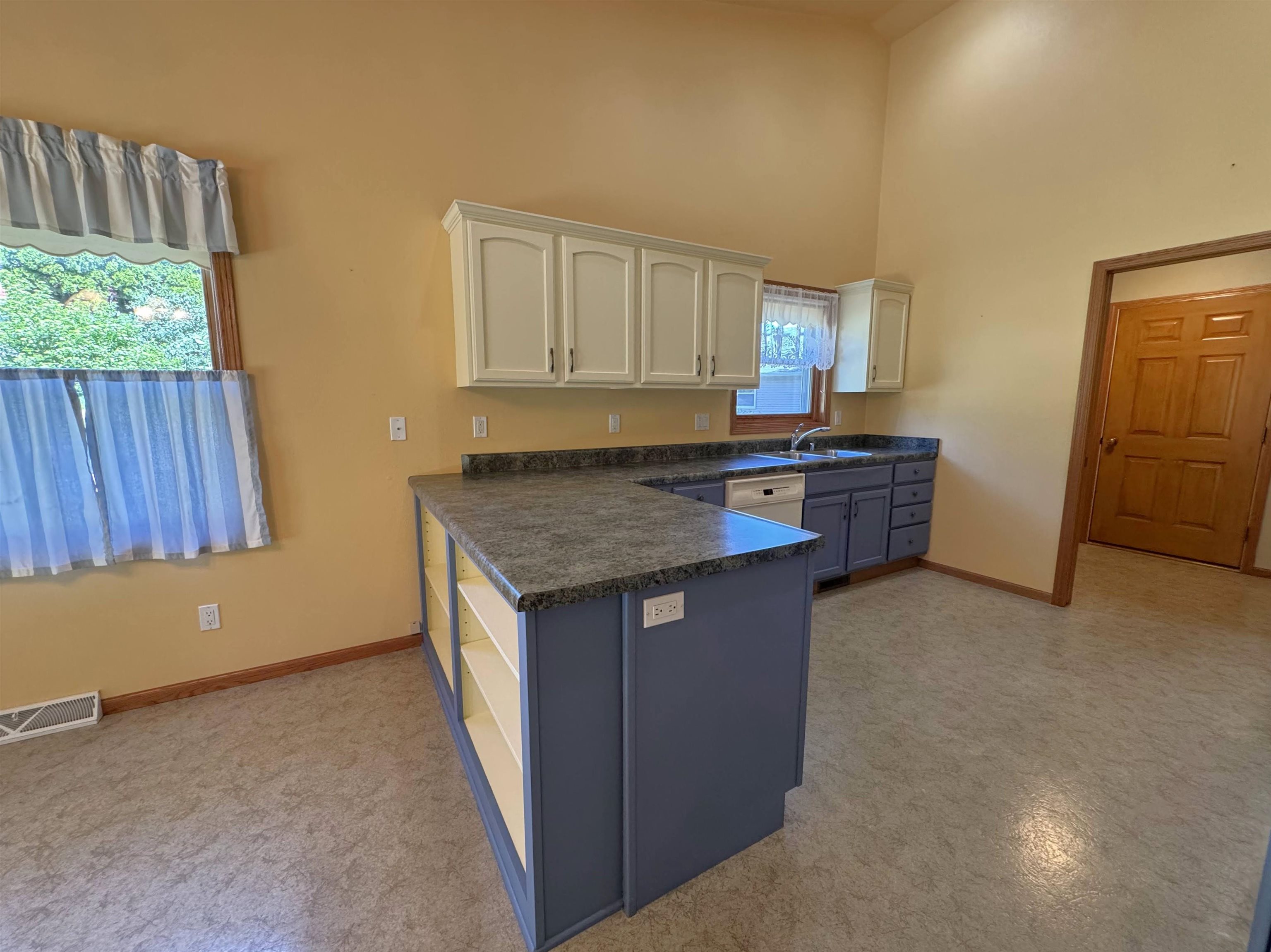 1002 2nd Street North Monroe, WI 53566 - Photo 25 of 57