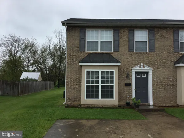 $1,300 | 346 Zea Street, Strasburg, VA 22657