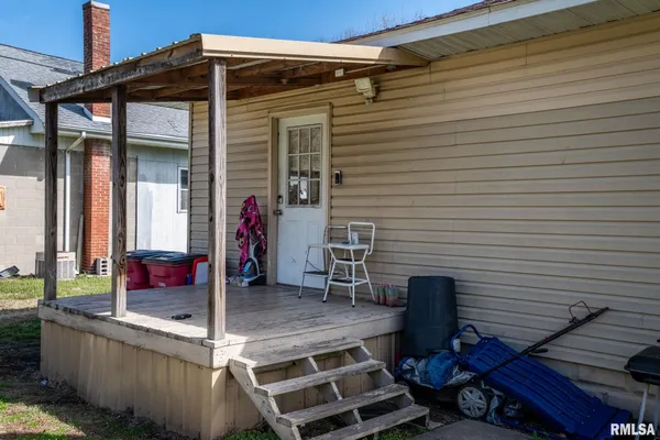 $59,900 | 525 South Halliday Avenue, Du Quoin, IL 62832
