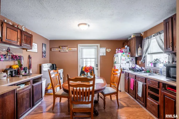 $59,900 | 525 South Halliday Avenue, Du Quoin, IL 62832