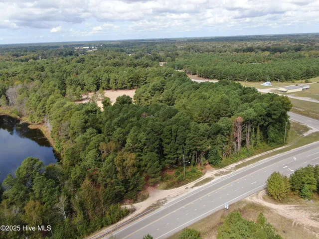 $350,000 | 74 Hwy W Lumberton Nc 28360 Highway West, Lumberton, NC 28360