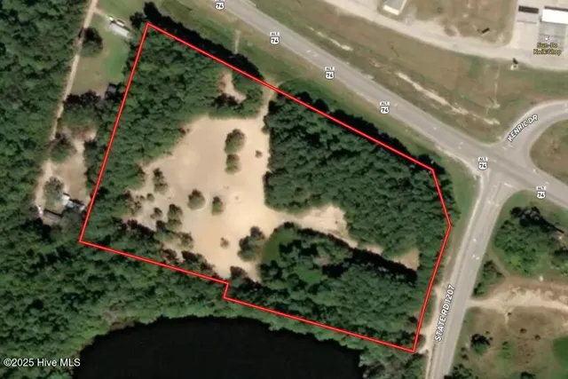 $350,000 | 74 Hwy W Lumberton Nc 28360 Highway West, Lumberton, NC 28360