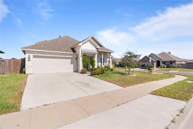 $520,000 | 7630 Stampede Drive, Corpus Christi, TX 78414