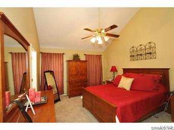 12779 Daiber Road Highland, IL 62249 - Photo 14 of 36 Gallery Image 14