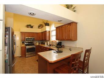 12779 Daiber Road Highland, IL 62249 - Photo 10 of 36 Gallery Image 10