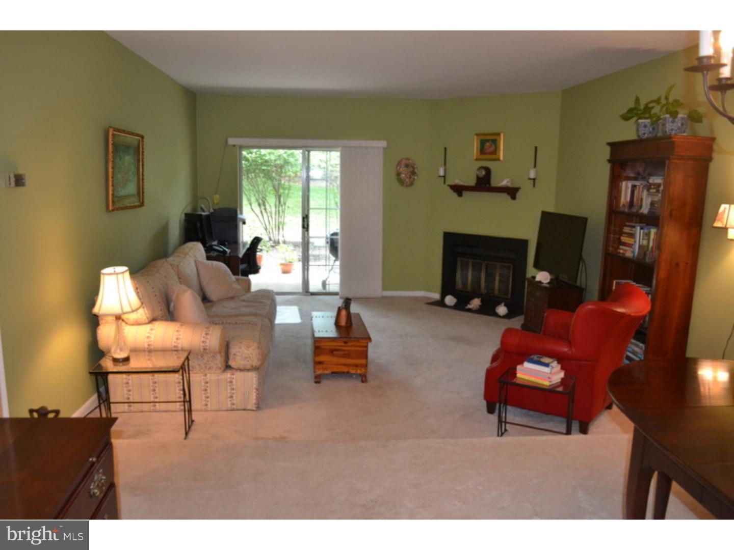 219 Valley Stream Lane Wayne, PA 19087 - Photo 3 of 12