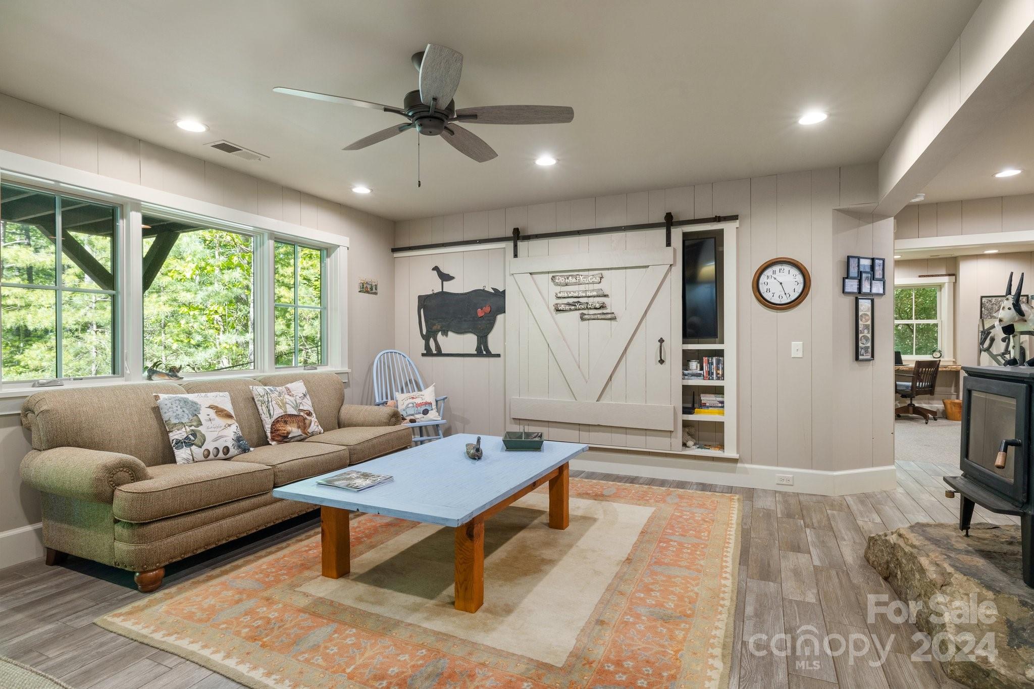 3146 Hebron Road Hendersonville, NC 28739 - Photo 26 of 47 Gallery Image 26