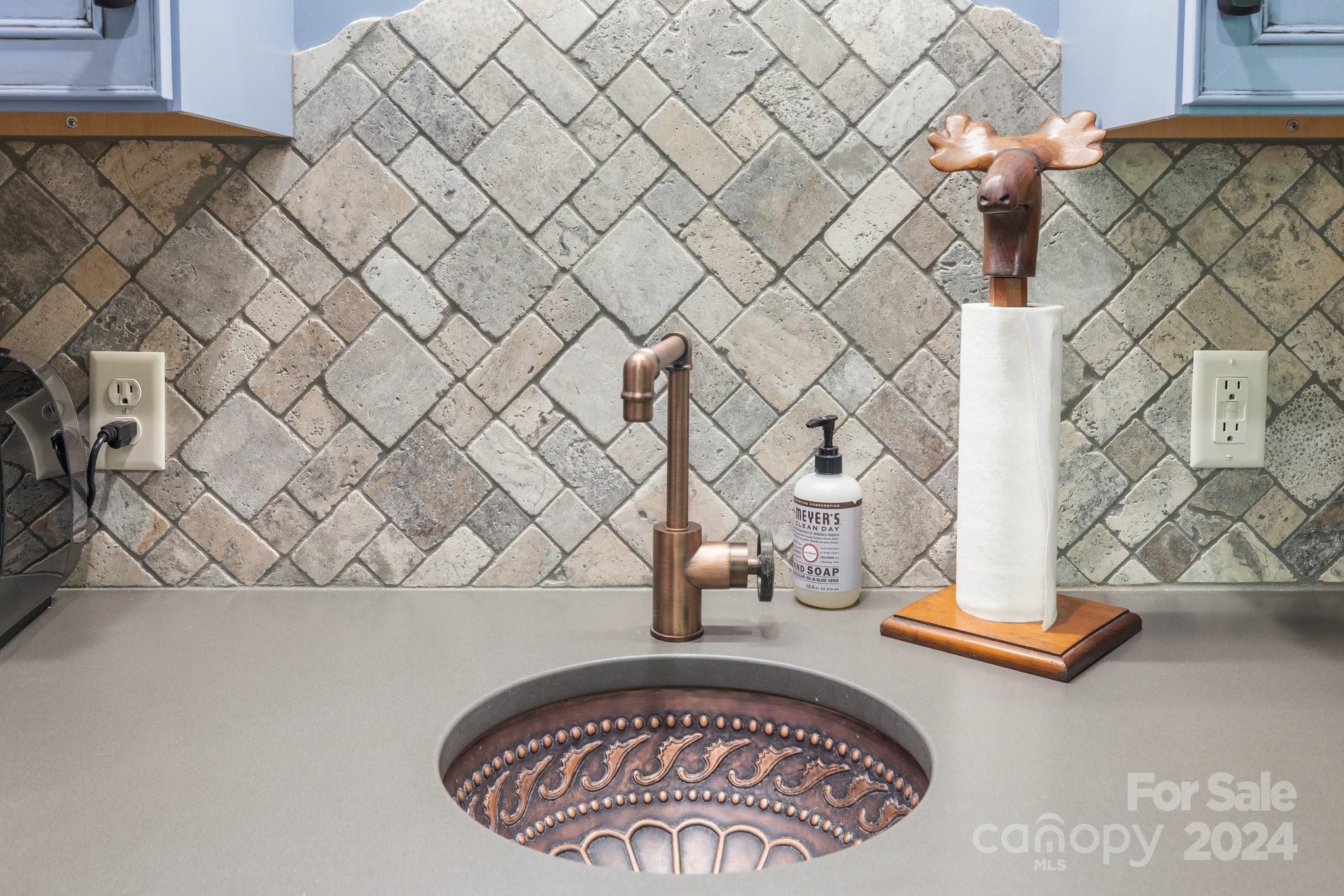 3146 Hebron Road Hendersonville, NC 28739 - Photo 28 of 47 Gallery Image 28