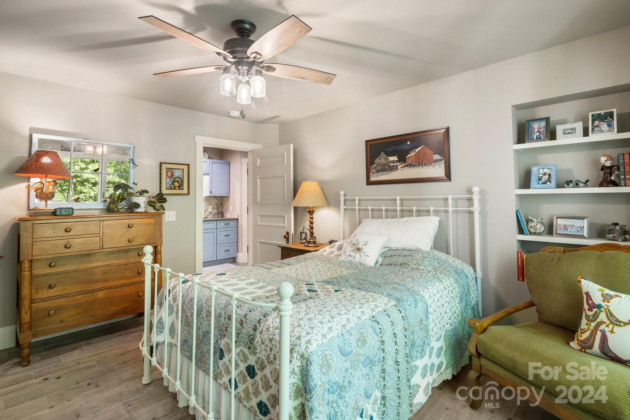 3146 Hebron Road Hendersonville, NC 28739 - Photo 35 of 47 Gallery Image 35