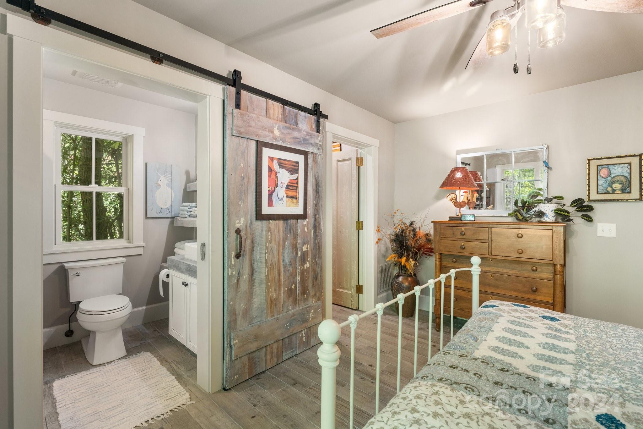 3146 Hebron Road Hendersonville, NC 28739 - Photo 36 of 47 Gallery Image 36