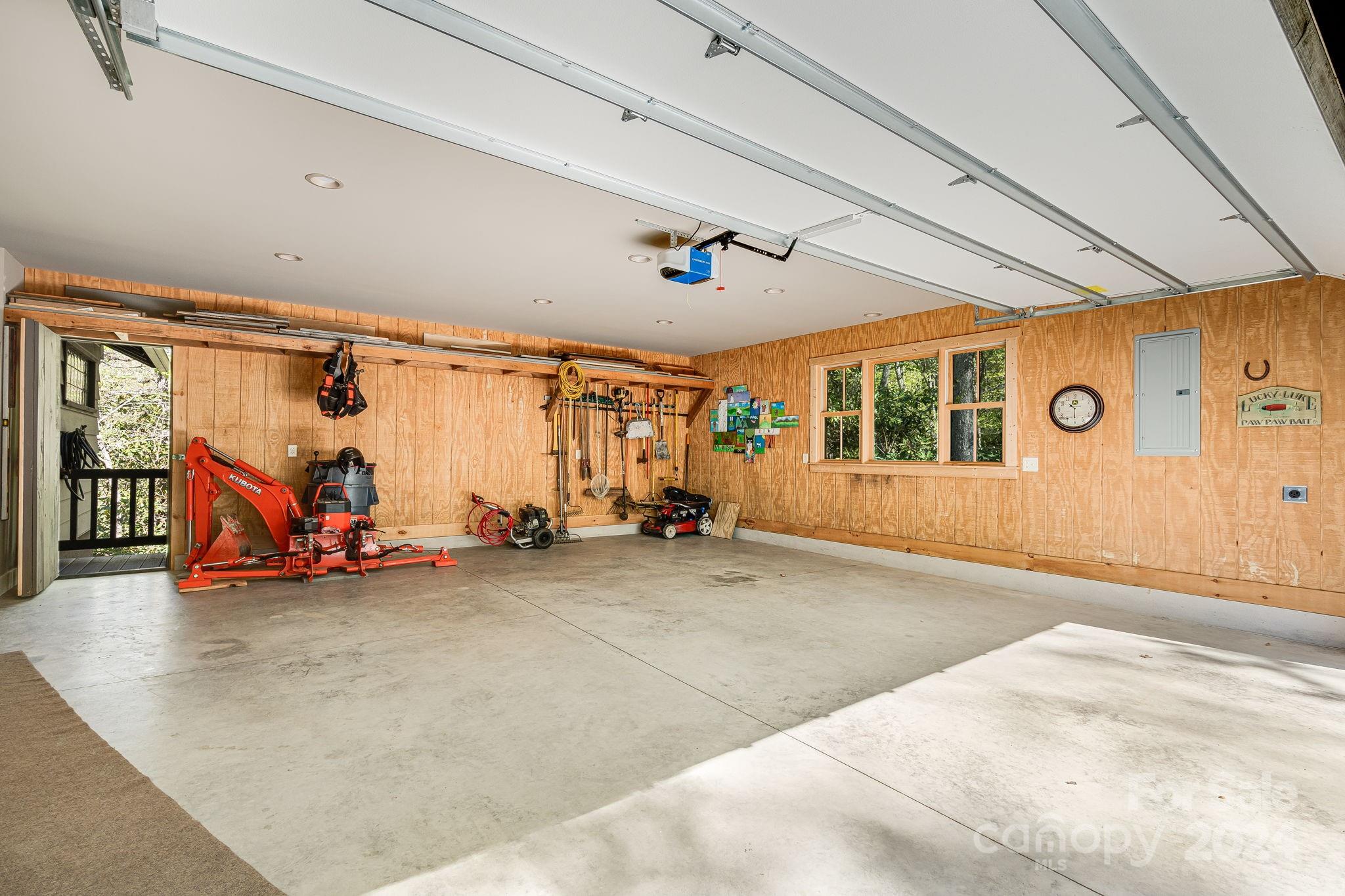 3146 Hebron Road Hendersonville, NC 28739 - Photo 41 of 47 Gallery Image 41