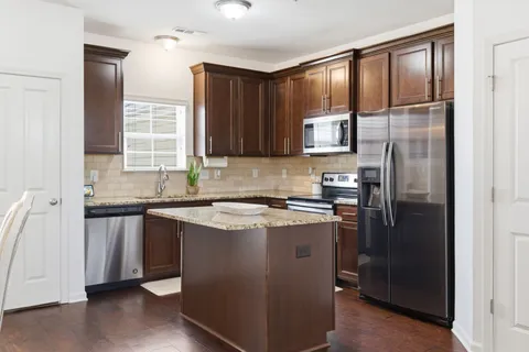$299,900 | 103 Padstone Lane, Spring Hill, TN 37174