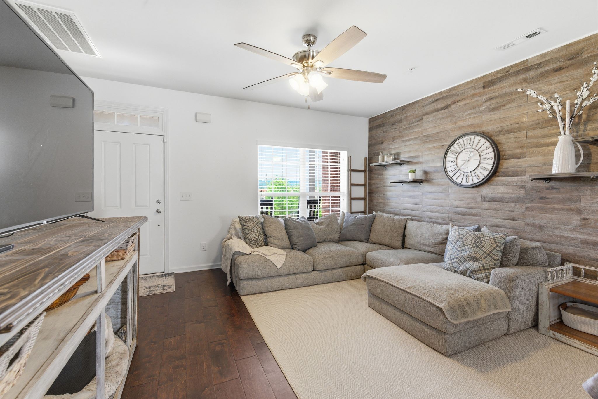 103 Padstone Lane Spring Hill, TN 37174 - Photo 7 of 34