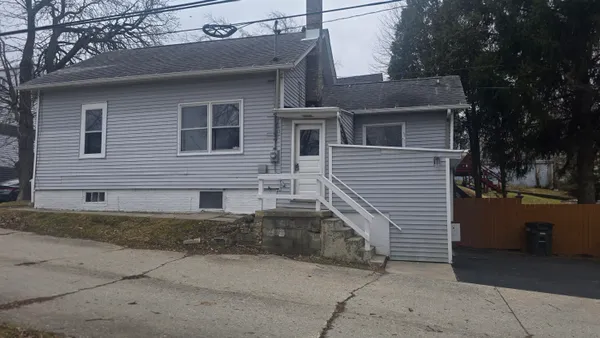 $174,900 | 1118 South 13th Street, Sheboygan, WI 53081