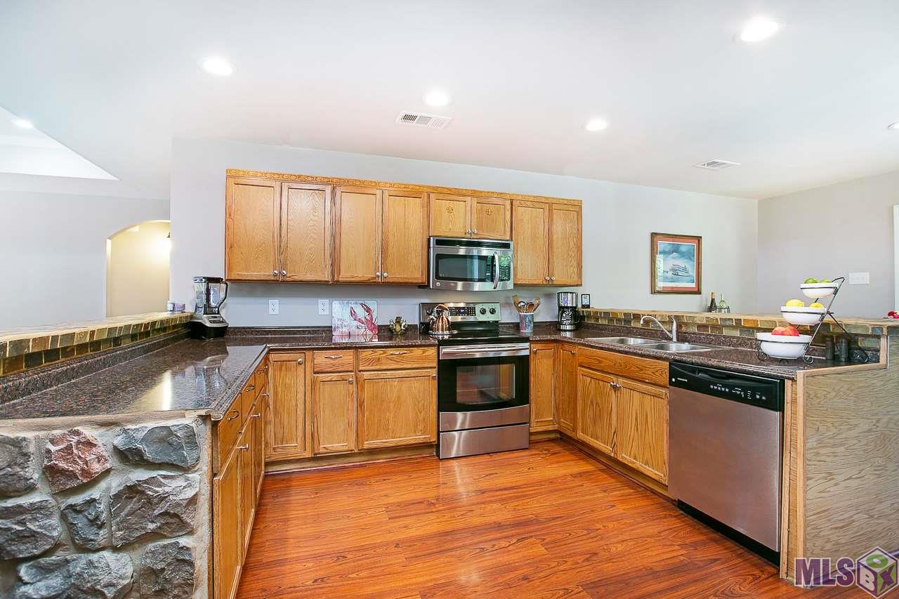 33429 Perkins Road Denham Springs, LA 70706 - Photo 11 of 22