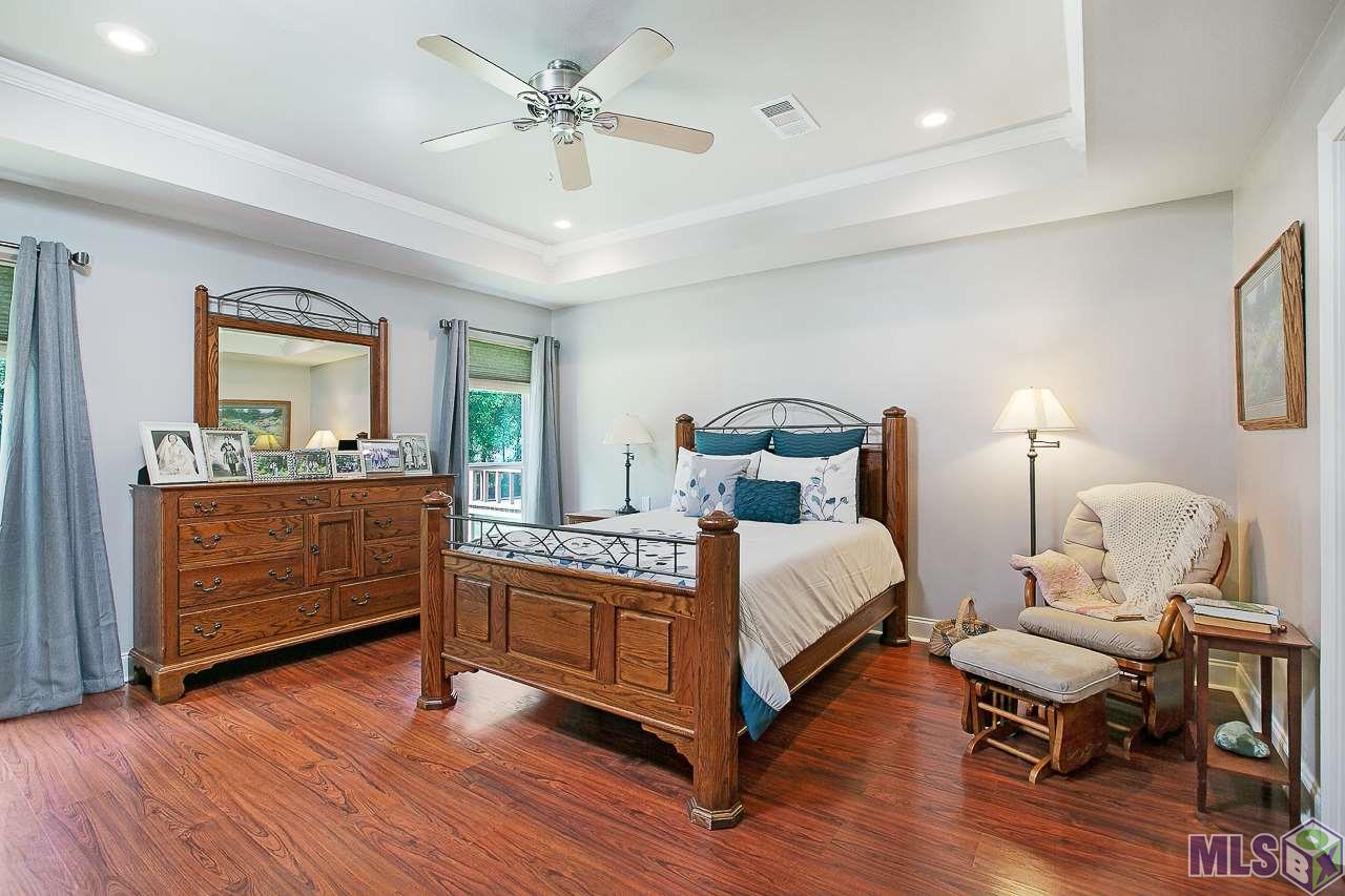 33429 Perkins Road Denham Springs, LA 70706 - Photo 3 of 22