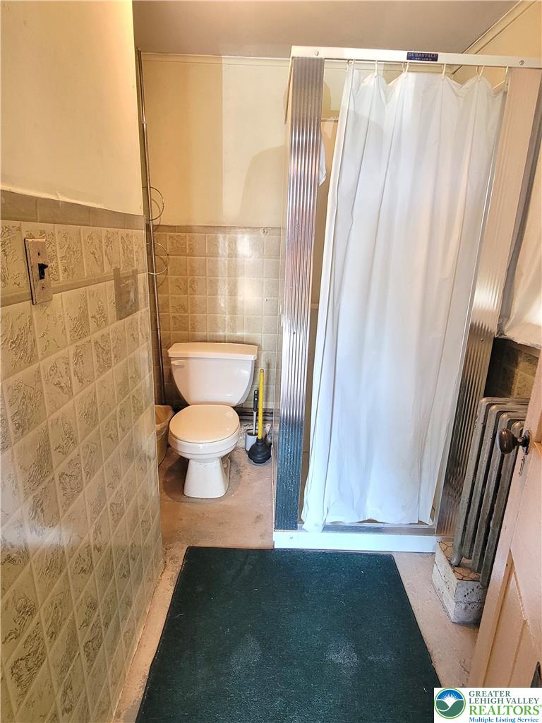 3913 Lime Kiln Road Allentown, PA 18104 - Photo 20 of 38