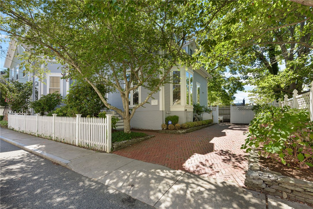 83 John Street Newport, RI 02840 - Photo 29 of 29