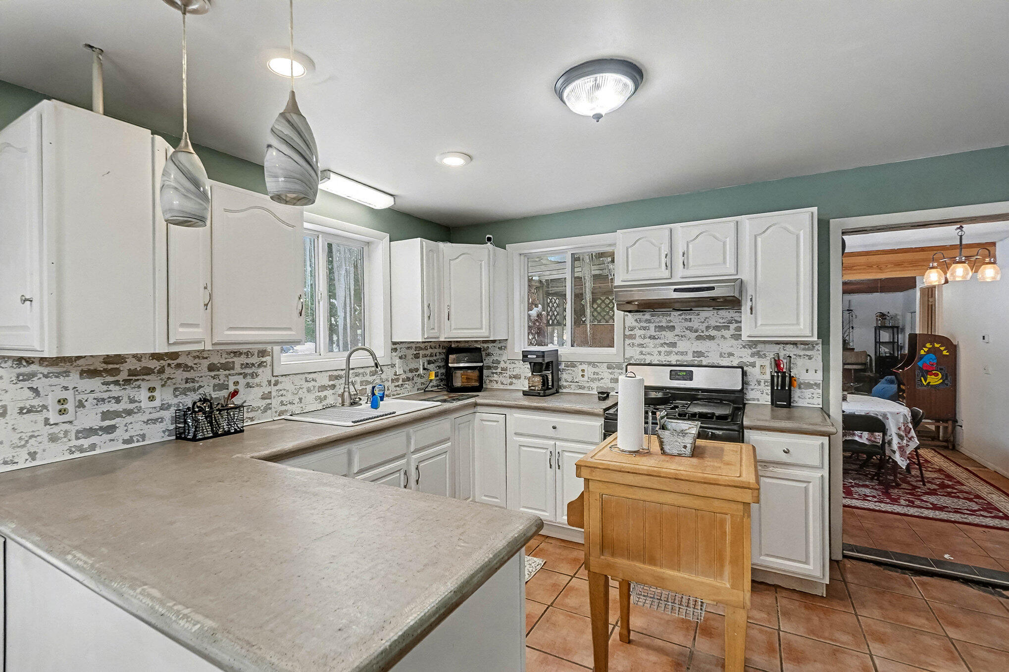 37 West Raymond Road Twin Lake, MI 49457 - Photo 8 of 26 012_file_165