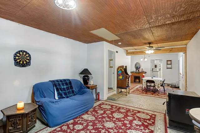 $260,000 | 37 West Raymond Road, Twin Lake, MI 49457