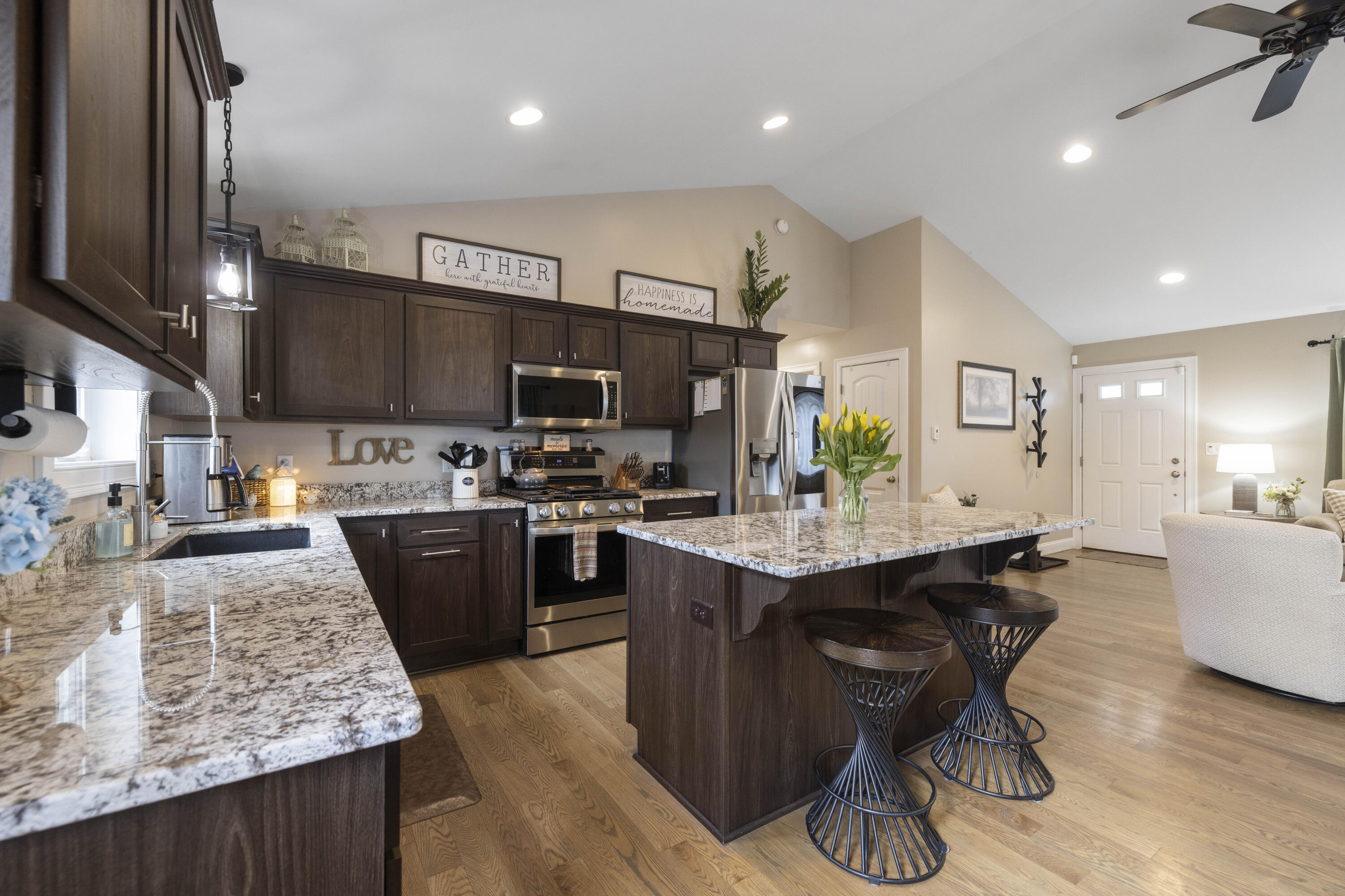 35 New Road Arundel, ME 04046 - Photo 7 of 37 3G0A7336