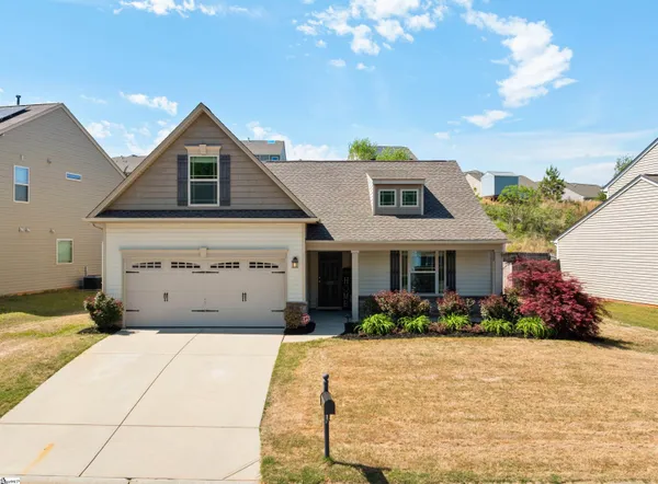 $294,900 | 335 Riverdale Road, Simpsonville, SC 29680