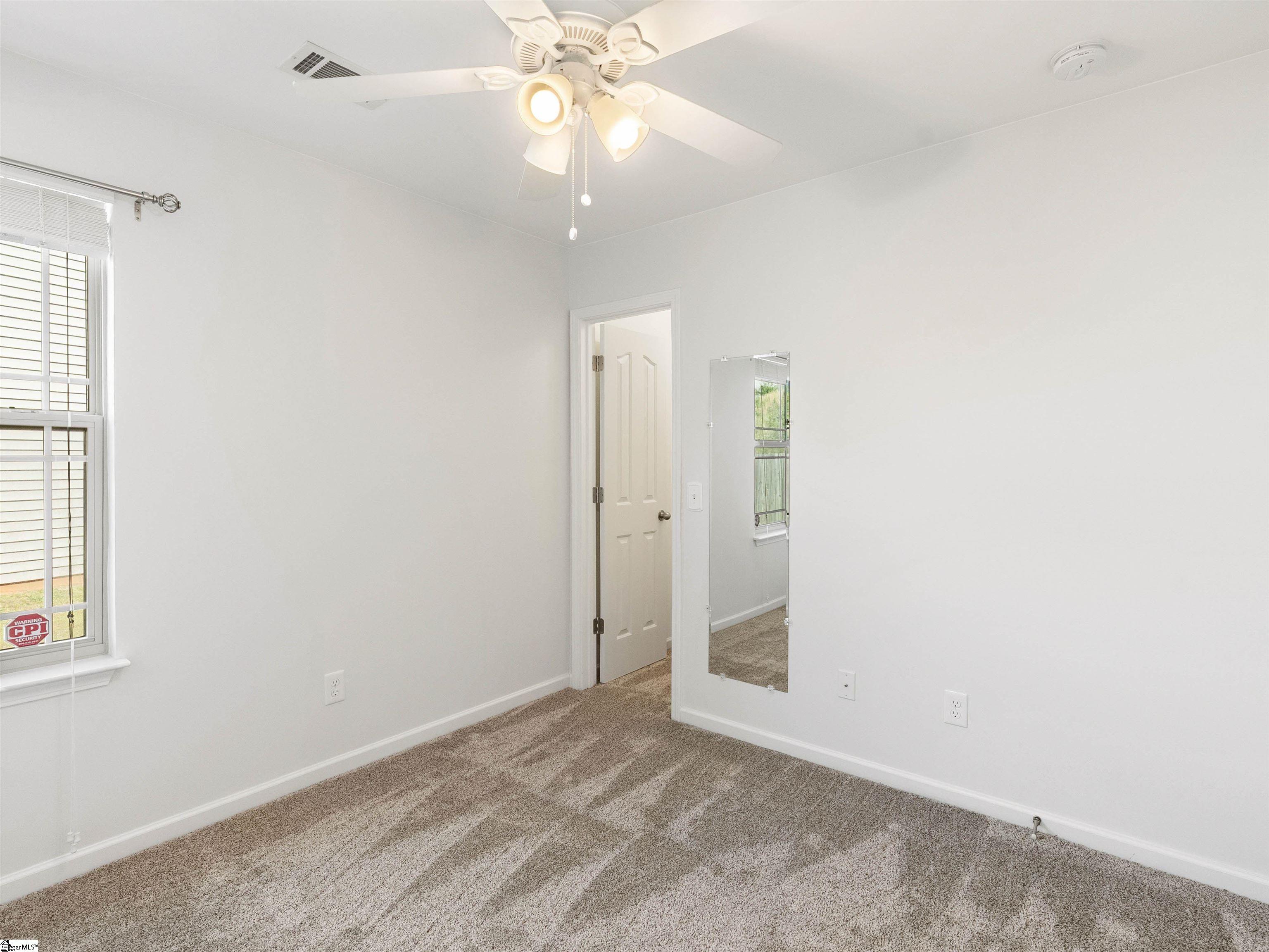 335 Riverdale Road Simpsonville, SC 29680 - Photo 16 of 25