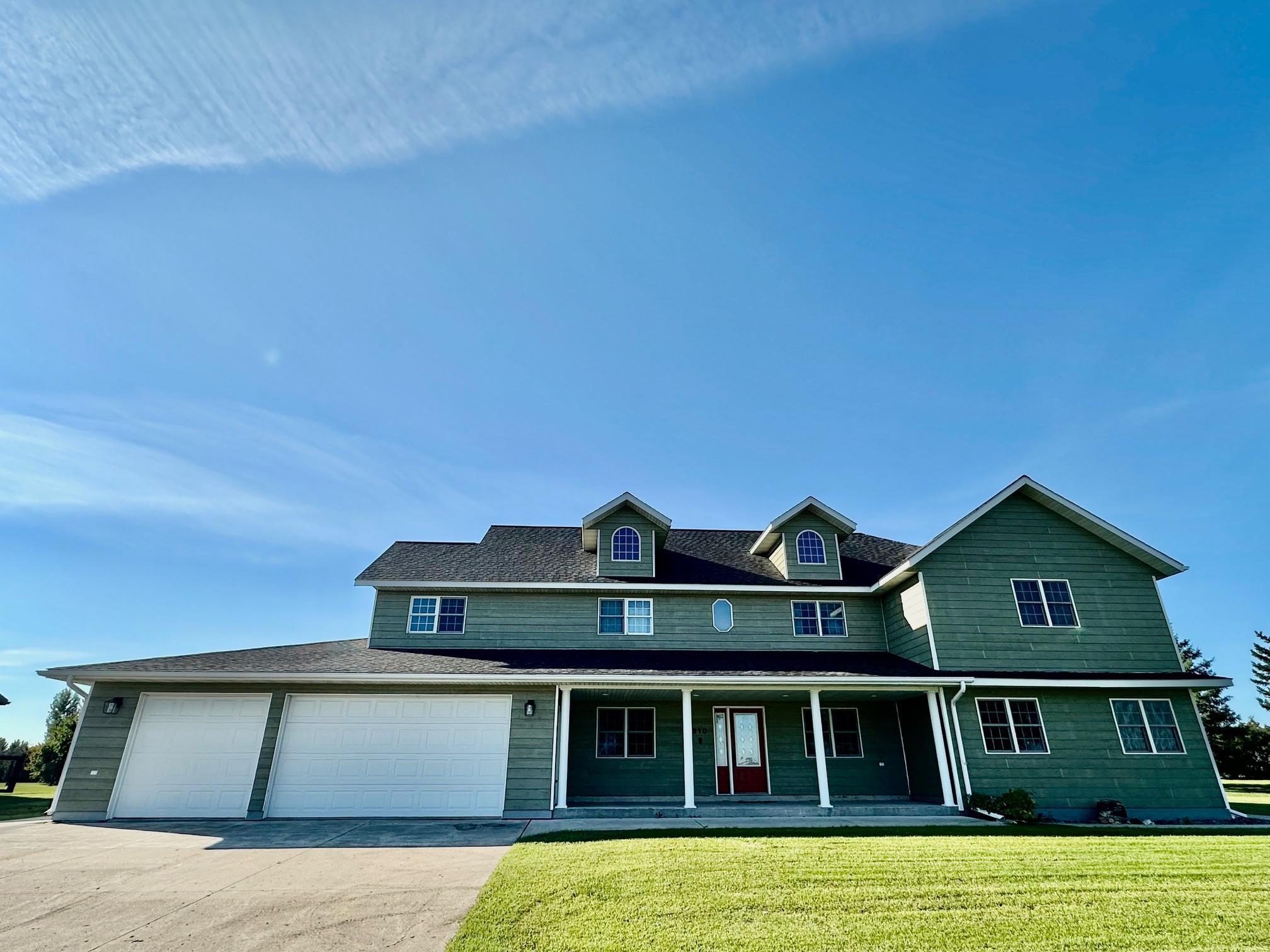 310 7th Street Southwest Roseau, MN 56751 - Photo 6 of 42