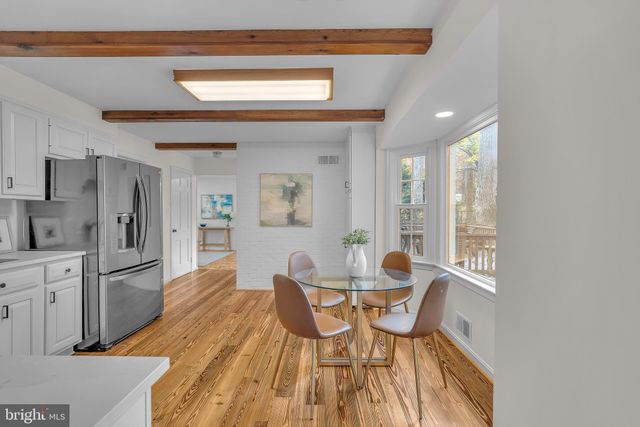 $800,000 | 14350 Chesterfield Road, Rockville, MD 20853